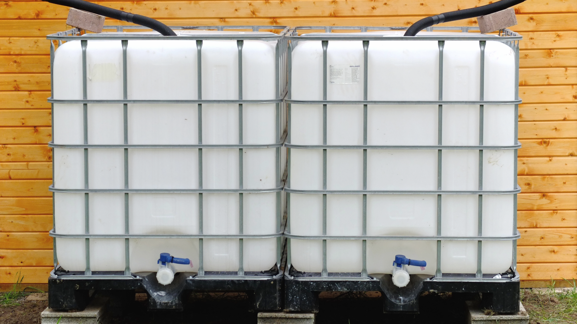 dual-rainwater-ibc-totes